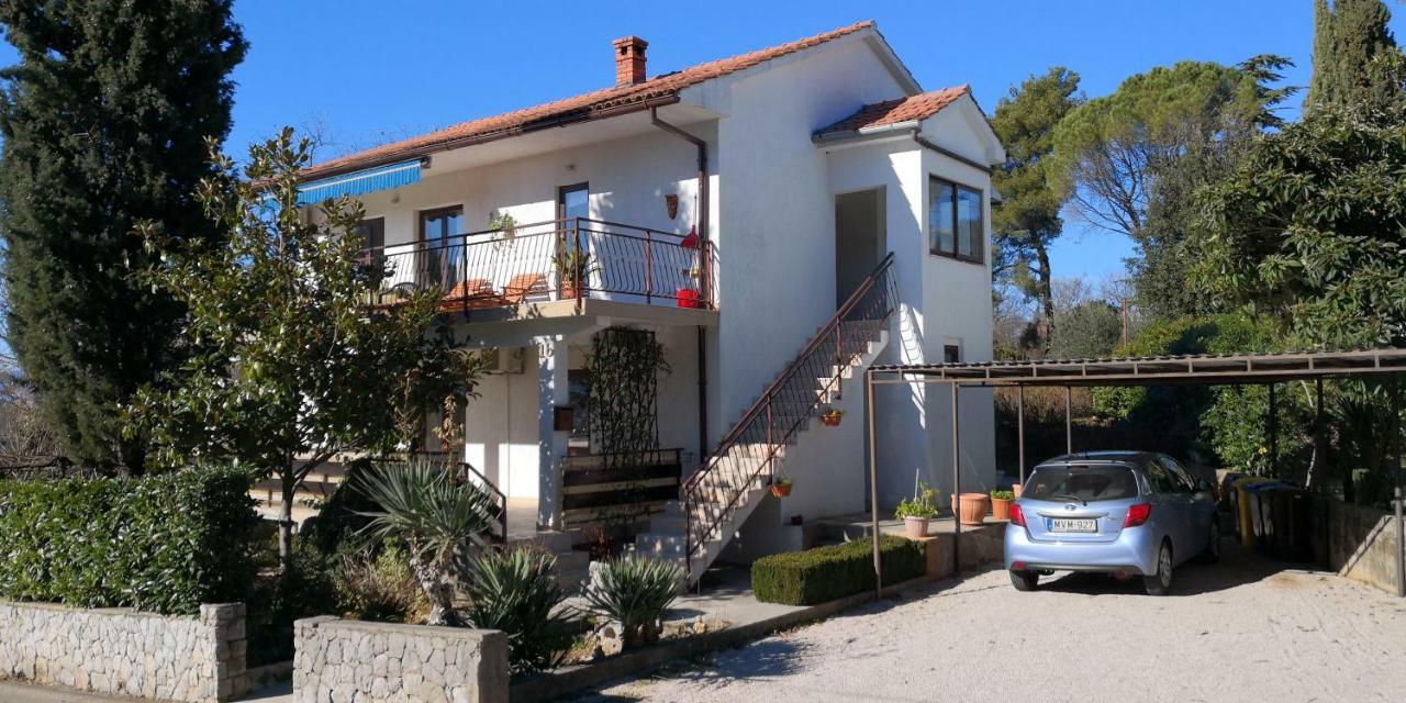 Apartmans Luce E Stella Malinska Exterior photo